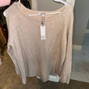 NWT BB DAKOTA SWEATER